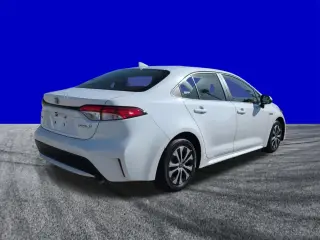 Toyota Corolla Hibrid 2020 LE Sedan 4p