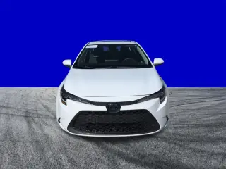 Toyota Corolla Hibrid 2020 LE Sedan 4p