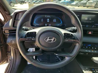Hyundai ELANTRA 2025 SEL Sport 4dr Sedán