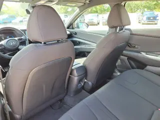 Hyundai ELANTRA 2025 SEL Sport 4dr Sedán