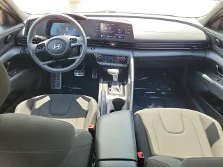 Hyundai ELANTRA 2025 SEL Sport 4dr Sedán