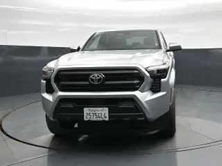 Toyota Tacoma 2026 4x2 SR5 4dr Double Cab 5.0 ft SB