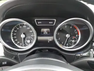 Mercedes-Benz Clase GL 2016 GL 550 4MATIC 4p SUV AWD