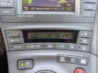 Toyota Prius 2013 Tres 5p Hatchback