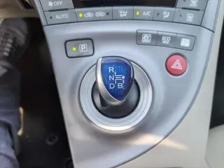 Toyota Prius 2013 Tres 5p Hatchback