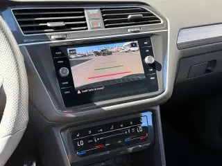 Volkswagen Tiguan 2024 tracción en las cuatro ruedas SEL R-Line 4Motion 4p SUV