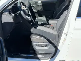Volkswagen Tiguan 2024 tracción en las cuatro ruedas SEL R-Line 4Motion 4p SUV