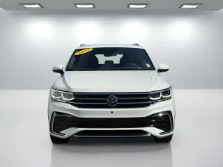 Volkswagen Tiguan 2024 tracción en las cuatro ruedas SEL R-Line 4Motion 4p SUV