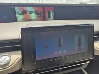 Lincoln Nautilus 2024 AWD Premiere 4p SUV