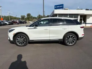 Lincoln Corsair 2024 AWD Premiere 4dr SUV