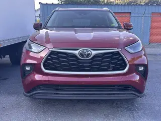 Toyota Highlander 2022 AWD XLE 4dr SUV
