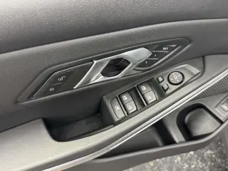 BMW Serie 3 2025 AWD 330i xDrive 4p Sedan