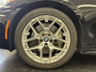 BMW Serie 3 2025 AWD 330i xDrive 4p Sedan