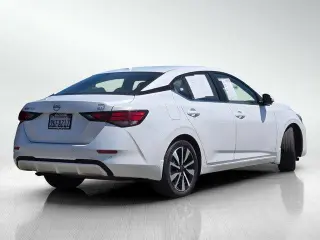 Nissan Sentra 2024 SV 4dr Sedán