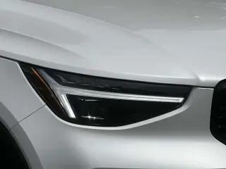 Volvo XC40 2026 AWD B5 Plus 4dr SUV