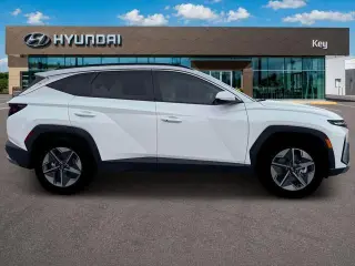 Hyundai TUCSON 2026 SEL 4dr SUV
