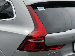 Volvo XC60 2022 AWD B5 Momentum 4dr SUV