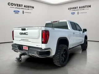 GMC Sierra 1500 Limited 2022 4x4 SLT 4dr Crew Cab 5.8 ft. SB