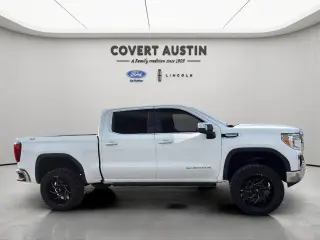GMC Sierra 1500 Limited 2022 4x4 SLT 4dr Crew Cab 5.8 ft. SB