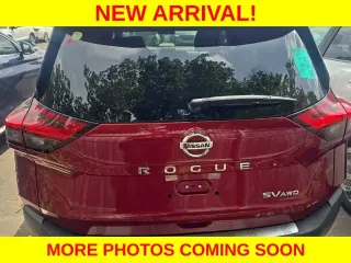 Nissan Rogue 2021 AWD SV 4p Crossover