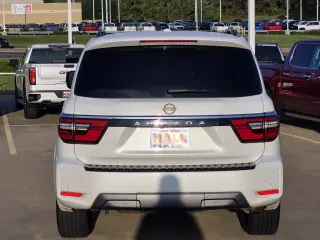 Nissan Armada 2023 4x2 SL 4p SUV
