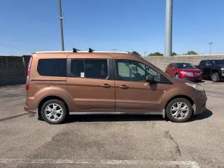 Ford Transit Connect 2014 Titanium 4dr LWB Mini-Van con puerta trasera abatible