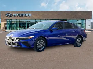 Hyundai ELANTRA 2024 SEL 4p Sedana