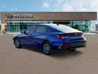 Hyundai ELANTRA 2024 SEL 4p Sedana