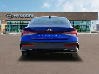 Hyundai ELANTRA 2024 SEL 4p Sedana