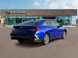 Hyundai ELANTRA 2024 SEL 4p Sedana