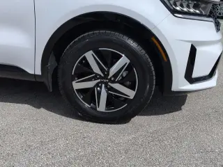 Kia Sorento 2023 EX SUV de 4 puertas
