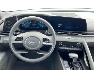 Hyundai ELANTRA Hybrid 2024 Azul 4p Sedán