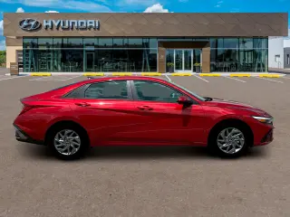 Hyundai ELANTRA Hybrid 2024 Azul 4p Sedán