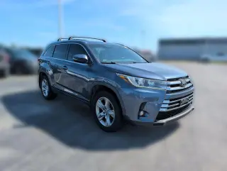 Toyota Highlander 2019 AWD Limited 4dr SUV