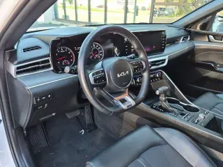 Kia K5 2024 GT-Line 4p Sedano