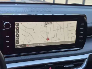 Kia K5 2024 GT-Line 4p Sedano