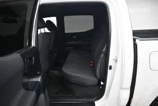 Toyota Tacoma 2017 4x2 TRD Sport 4p Cab Doble 5.0 ft SB