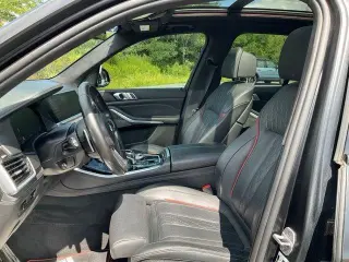 BMW X5 2022 tracción total xDrive40i 4p. Vehículo deportivo de actividad