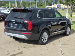 Kia Telluride 2022 4x4 LX 4p SUV