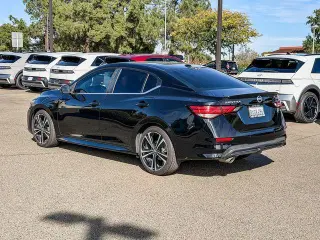 Nissan Sentra 2021 SR Sedán 4 puertas