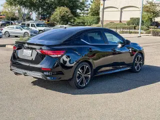 Nissan Sentra 2021 SR Sedán 4 puertas