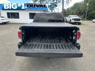 Toyota Tacoma 2022 4x2 TRD Sport 4dr Cabina Doble Doble 5.0 ft SB