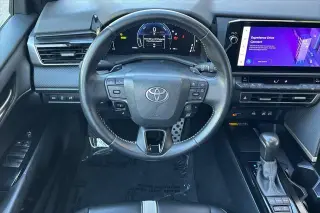 Toyota Camry 2025 SE 4p Sedan