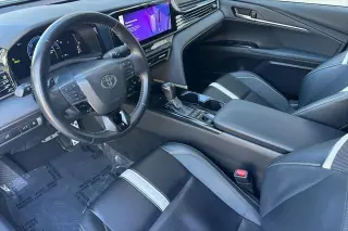 Toyota Camry 2025 SE 4p Sedan