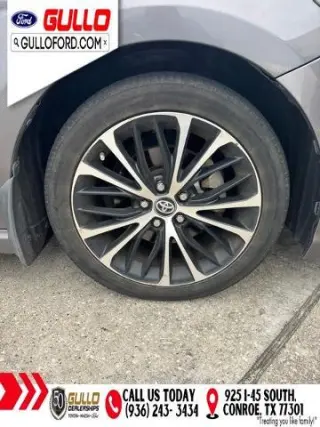Toyota Camry 2018 SE 4p Sedan