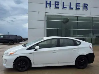Toyota Prius 2014 Tres puertas Hatchback de cuatro plazas