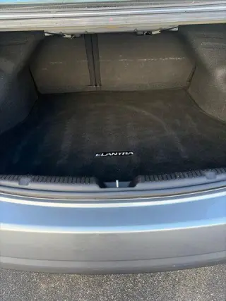 Hyundai ELANTRA 2016 SE 4p Sedan 6M