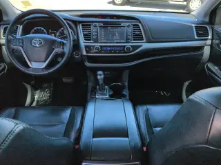 Toyota Highlander 2018 4x4 XLE SUV 4p.