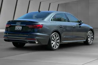 Audi A4 2021 AWD quattro Premium Plus 40 TFSI 4p Sedan