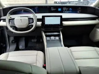 Lincoln Nautilus 2024 AWD Premiere 4dr SUV